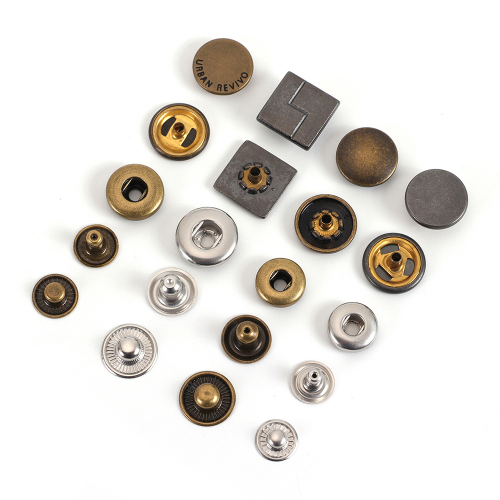 Snap button